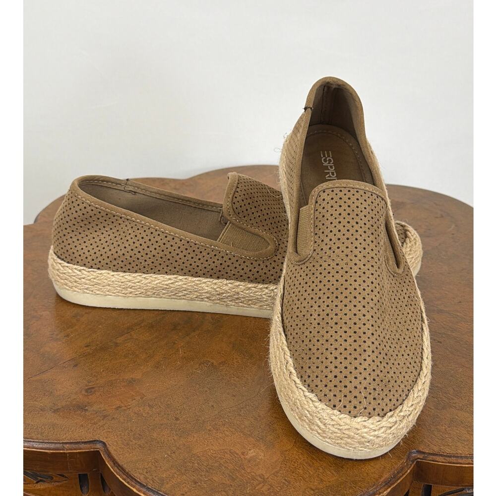 Esprit Tan Slip‑On Loafer Flats Women’s Size 9 Casual Comfort Shoes EUC